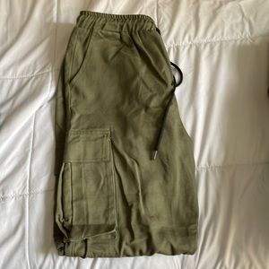 adjustable olive green Cargo pants